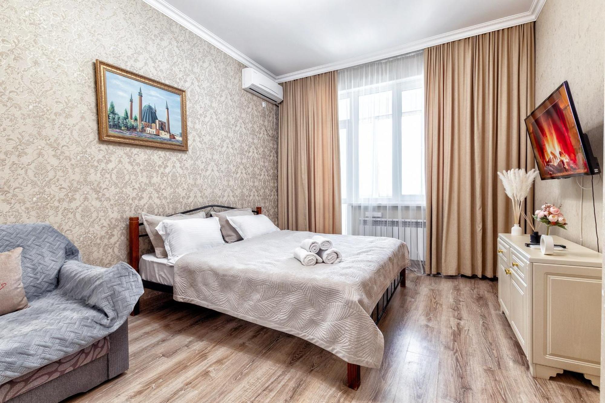 однокомнатная элитная в жк Expo Boulevard Apartment *